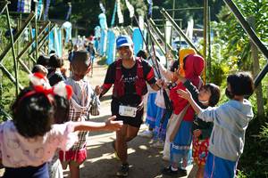 BIB: 2367
                            <button type="button" onclick="openModal(19037358)" class="btn btn-primary btn-sm float-right btn-popup" data-toggle="modal" data-target=".modal-high-quality">
                        <i class="fas fa-shopping-cart"></i> Add to Cart
                    </button>
                                            <button type="button" onclick="isThisMe(19037358, true)" class="btn btn-success btn-sm float-right btn-popup btn-isme hidden" data-toggle="tooltip" data-placement="bottom" title="นี่คือรูปของคุณใช่ไหม คลิกที่นี่เพื่อเอาเข้าอัลบั้ม">
                        <i class="fas fa-plus"></i> Add to album
                    </button>
                    <button type="button" onclick="isThisMe(19037358, false)" class="btn btn-warning btn-sm float-right btn-popup btn-isnotme hidden">
                        <i class="fas fa-ban"></i> Remove from album
                    </button>